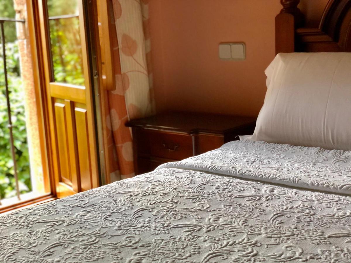 Hostal Posada La Panadera Sepúlveda Buitenkant foto