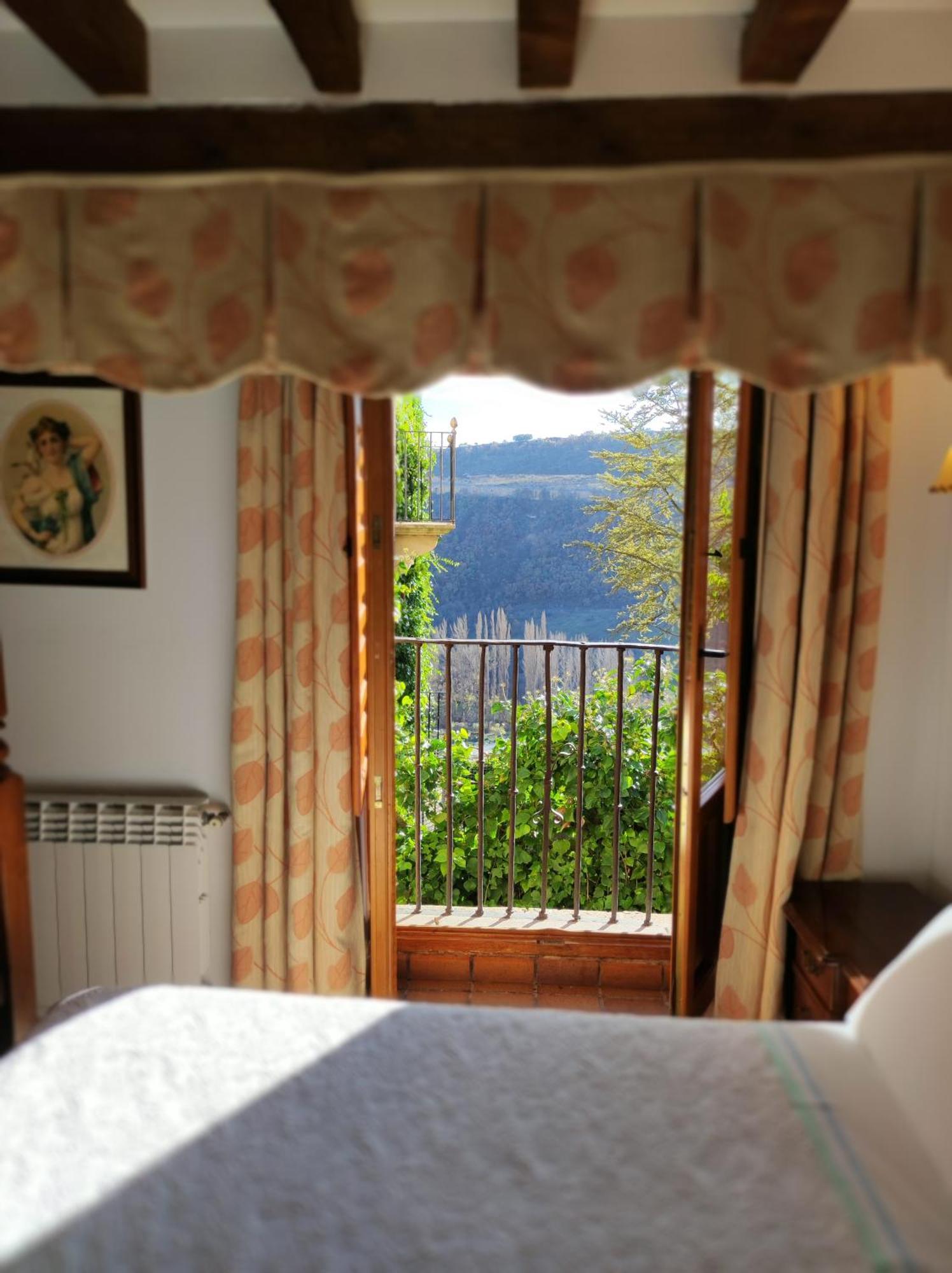 Hostal Posada La Panadera Sepúlveda Buitenkant foto