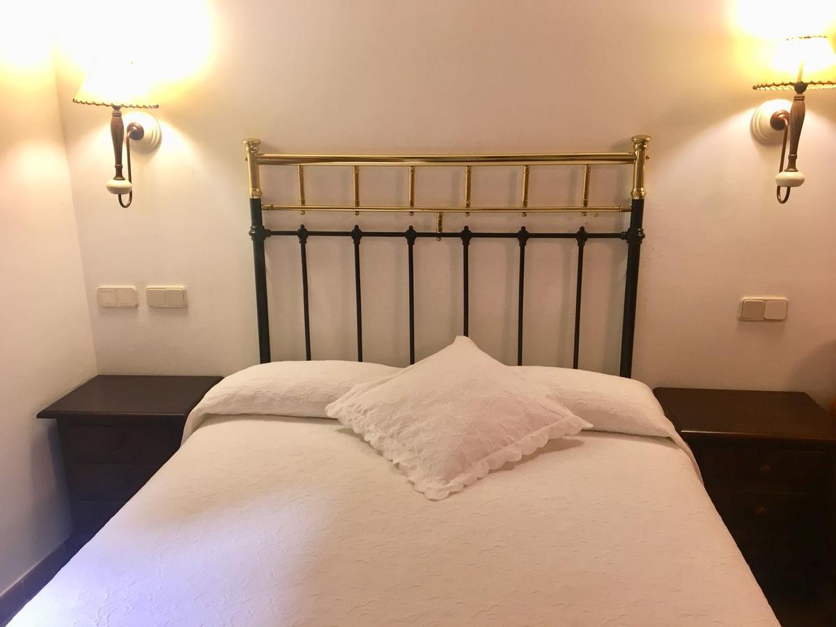 Hostal Posada La Panadera Sepúlveda Buitenkant foto
